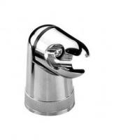 Держатель для лейки пластик  регулируемый