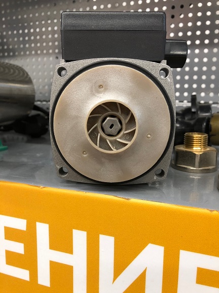 Насос циркуляционный котловой PUMPMAN UPS15-6PA/A