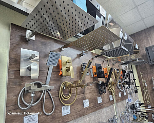 г.Екатеринбург, ул. Победы 43