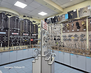 г.Екатеринбург, ул. Победы 43