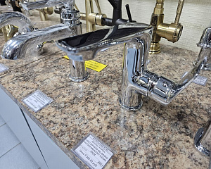 г.Екатеринбург, ул. Победы 43