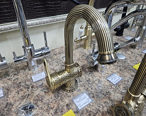 г.Екатеринбург, ул. Победы 43